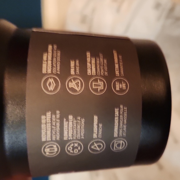 NIB Stanley Black Chroma 30oz Tumbler - Picture 4 of 5